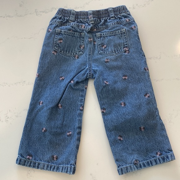 Carter’s Kids jeans with embroidered pink flowers size 18 months - Picture 3 of 4